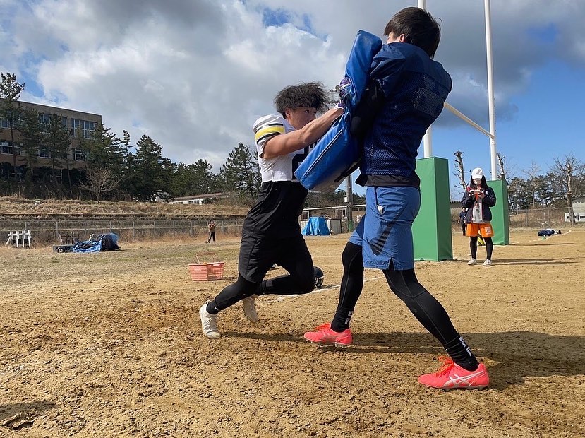 今日は2部練4日目でした！

より強度の高い実践形式の合わせ練習を行い、普段とは違った雰囲気の中で取り組むことができました

明日は2部練最終日となります！
個人そしてチーム全体として成長できた2部練となるよう、最後まで全力で頑張ります