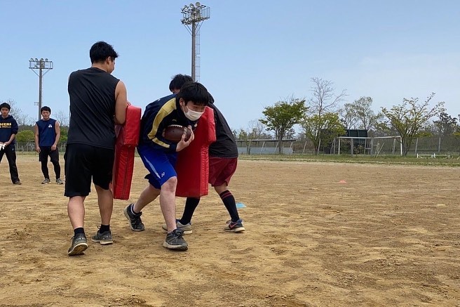 【新入生が来た！】
今日は今年度初の新歓ということで、タッチフットを行いました！
6名の新入生が来てくれて、一緒に楽しみました
明日も10:00よりサッカー・ラグビー場ででタッチフットを行います！

ぜひ気軽に遊びに来てみてください！！
部員一同お待ちしております！?

場所が分からない方はDMをいただければ部員が案内致します！‍♀️

途中参加、見学での参加も大大大歓迎です！‍♀️