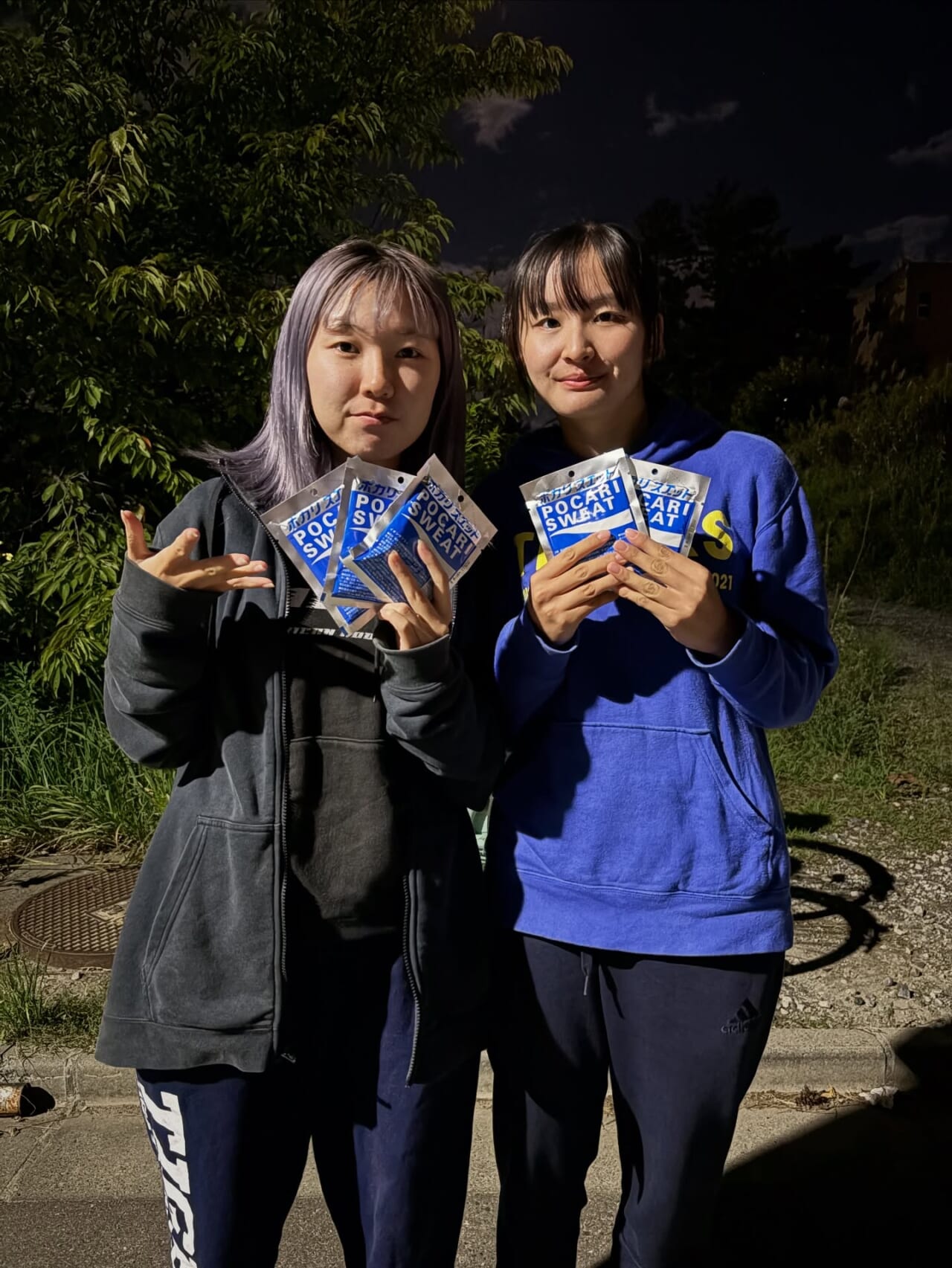 【差し入れ🥤】
先日、Amazonほしいものリストを通じて、1年渡邉の保護者様からスポーツドリンクの粉10袋を5箱頂きました!
日頃より多くのご支援とご声援、誠にありがとうございます🏻♀️
第3節目前となりました。これまでの2試合の反省を見直し、さらにレベルアップしたチームTIGERSで最後まで戦い抜きます🏻
引き続きご支援・ご声援の程、よろしくお願い致します
また、TIGERSはGivingCampaign2025に参加しています!ご投票のほど、よろしくお願い致します️詳しくは以下の詳細をご覧下さい
┈┈┈┈┈┈┈┈┈┈
TIGERSはGivingCampaign2025に参加しています!皆様の1票が、私たちの力になります🏻ぜひご投票の程、お願いいたします!
投票は以下のリンク、またはハイライトから
https://niigata-u.2025.giving-campaign.jp/groups?group=0d9a7dd5-080e-48fa-ba35-2b56dfe2c74a&image-type=group-ad&group-id=0d9a7dd5-080e-48fa-ba35-2b56dfe2c74a
@gc_japan_univ
#